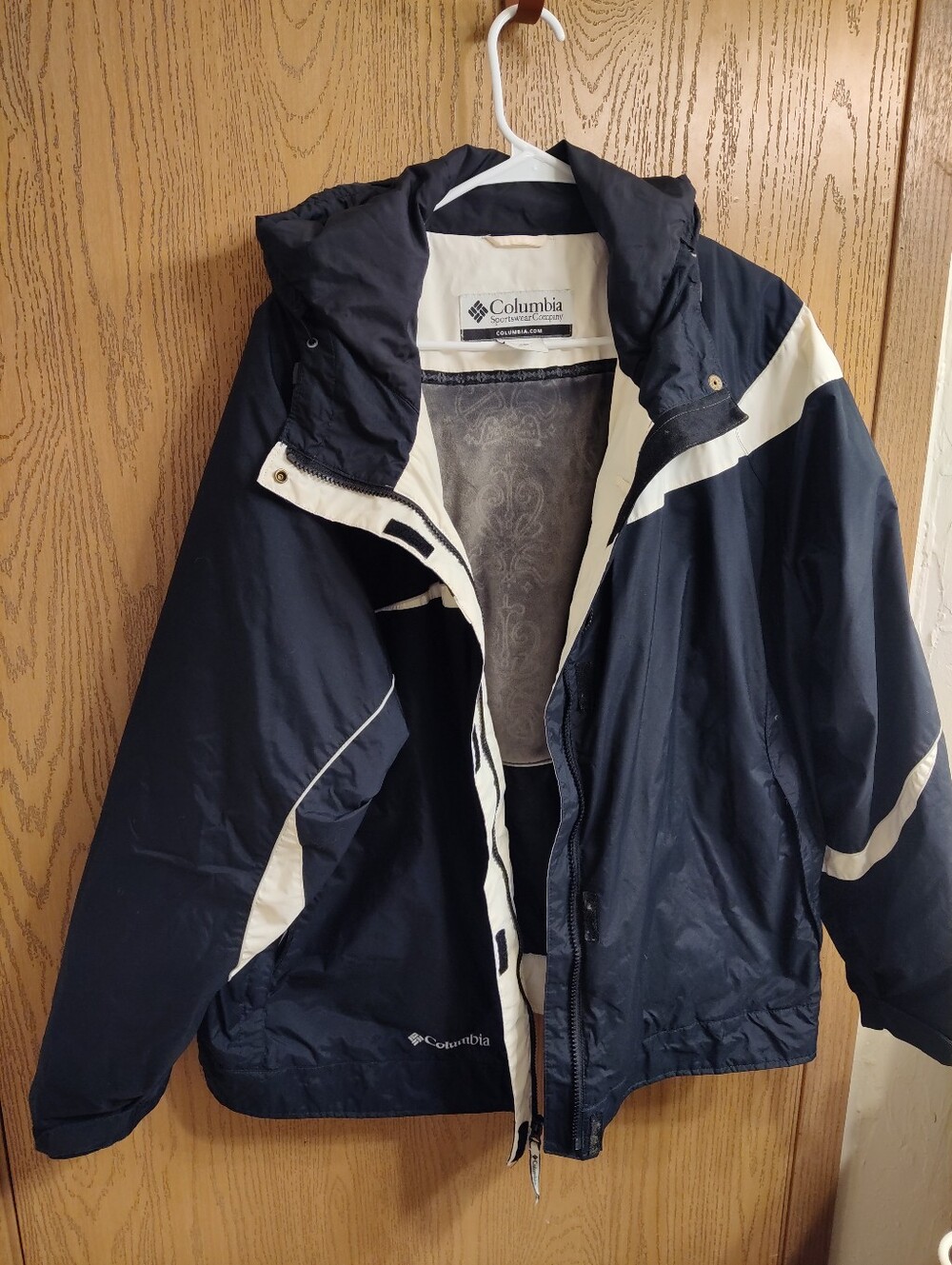 Columbia Navy and White Hooded Women's Rain Jacket